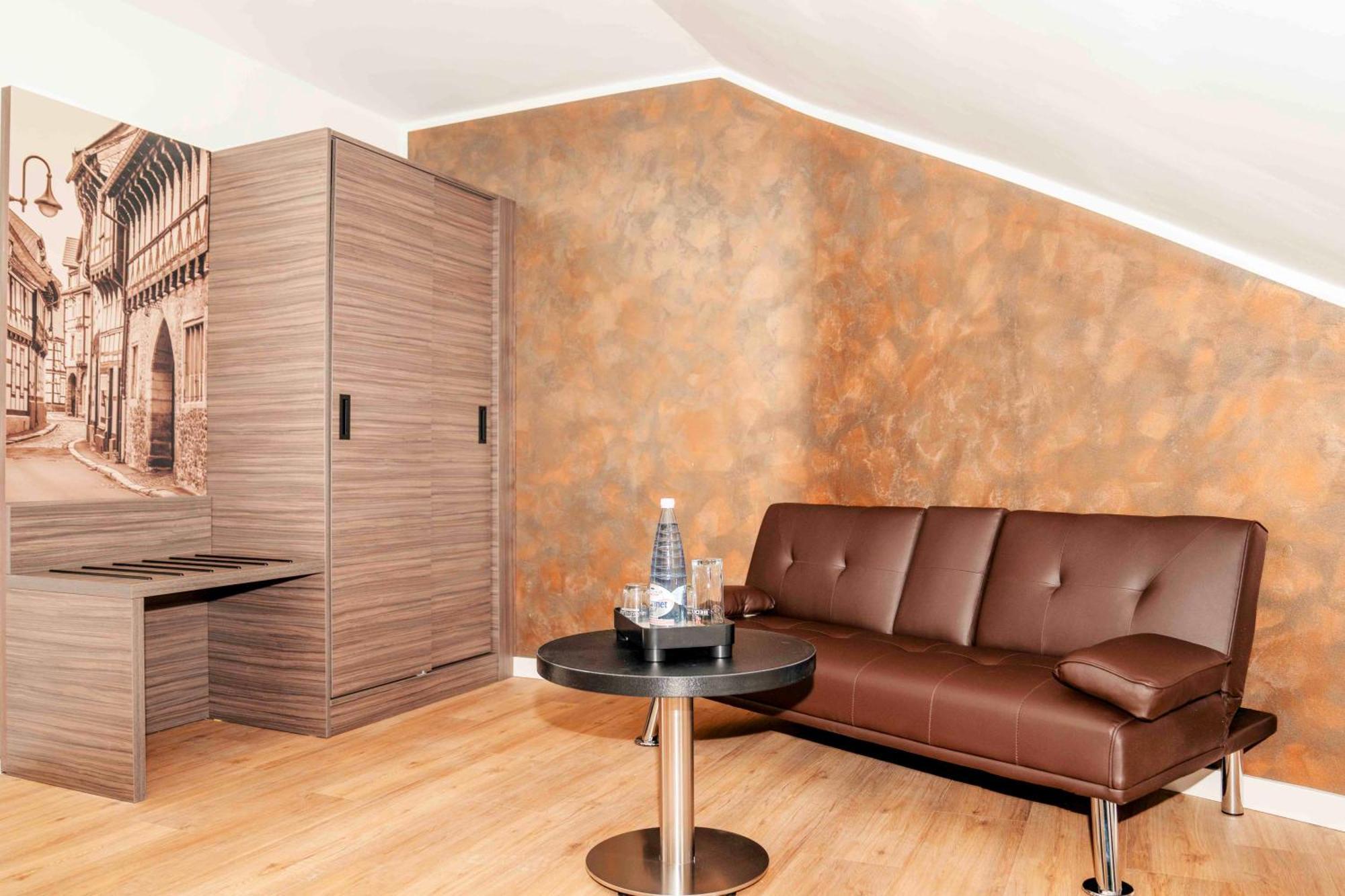 Central Hotel & Lounge Adult Only Гослар Екстериор снимка