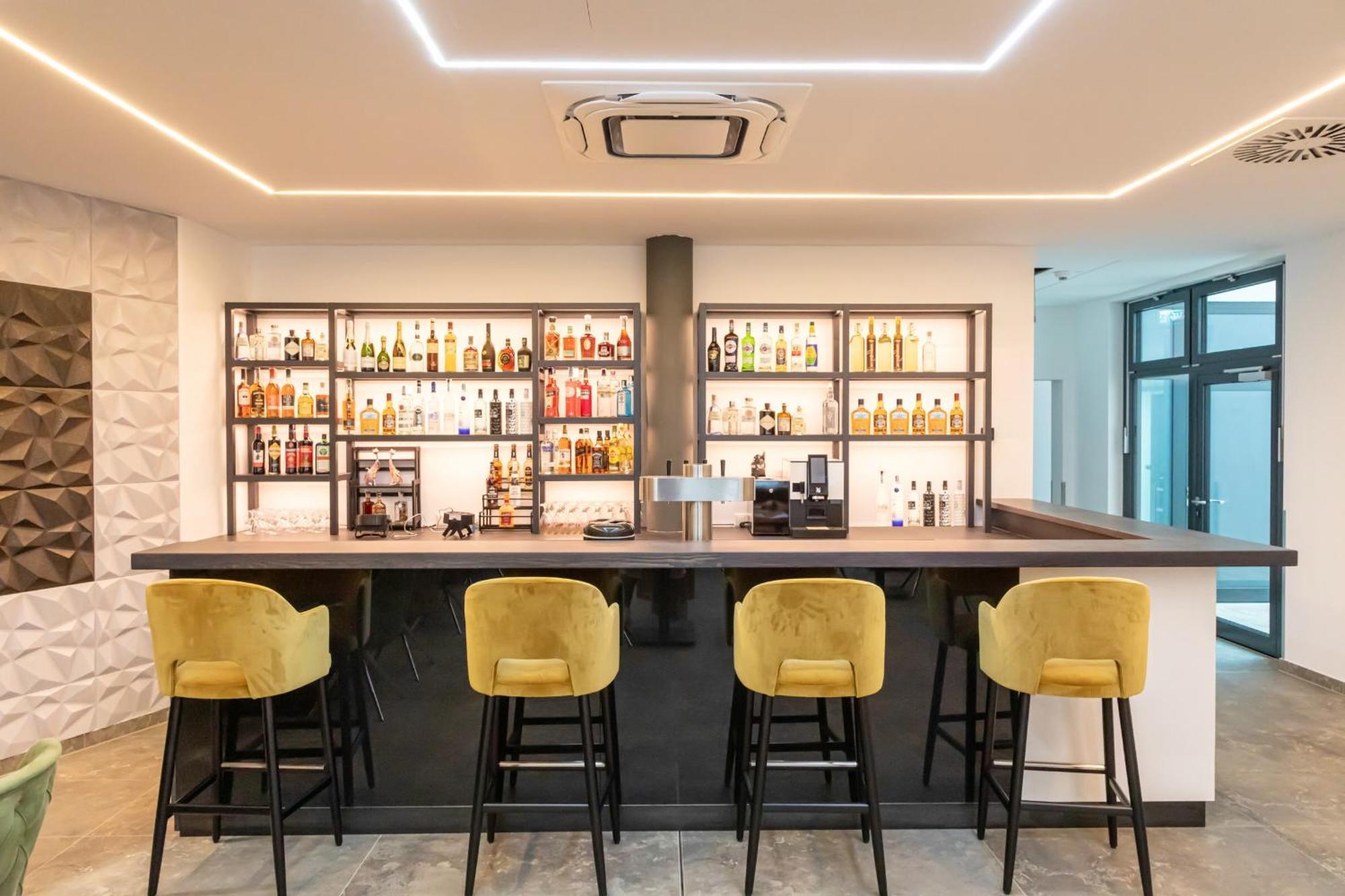 Central Hotel & Lounge Adult Only Гослар Екстериор снимка